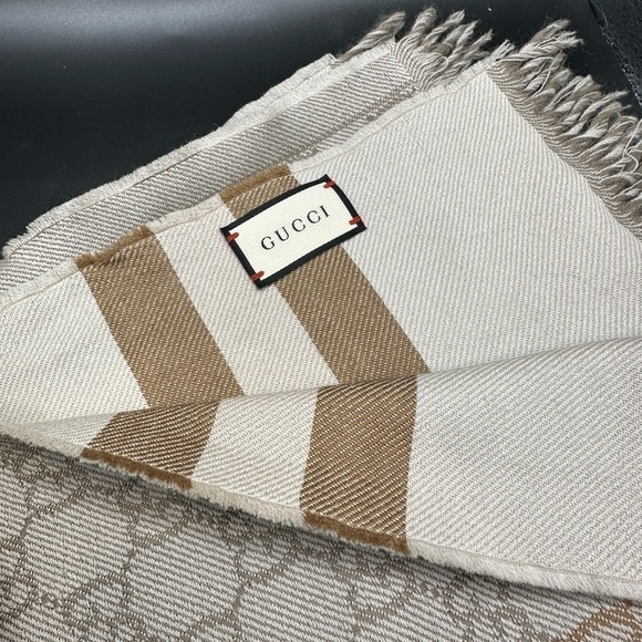 Gucci Monogrammed Brown and Tan Wool Scarf - Picture 1 of 9